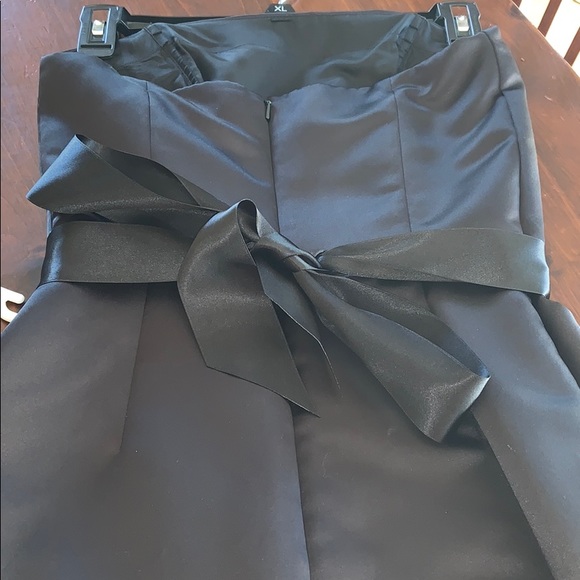 👙Bill Levkoff Classics Strapless Homecoming Dress - Picture 7 of 8